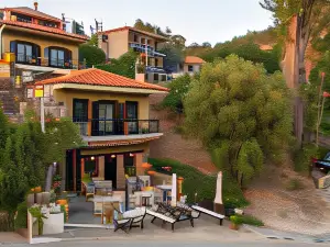 Oreiades Guesthouse