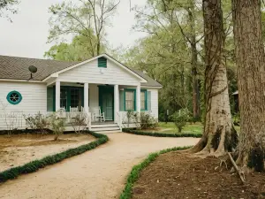 The Myrtles
