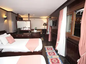You Nile View Hotel