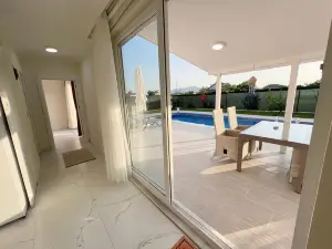 Villa Cempark Ortaca'da Havuzlu Mustakil Korunakli
