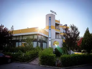 Hotel Select