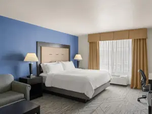 Holiday Inn Express & Suites New Buffalo, MI