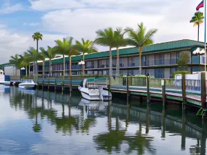 Ramada by Wyndham Sarasota Waterfront