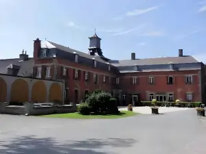 Logis - Château de la Motte - Hôtel & Restaurant