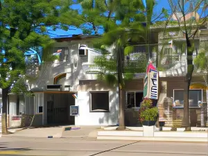 Hotel Mitre