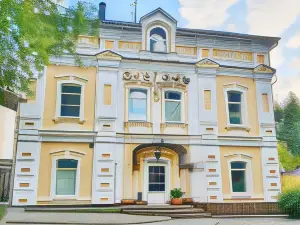 Onegin Hotel