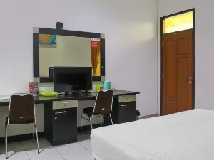 Super OYO Collection O 92268 Hotel Aero