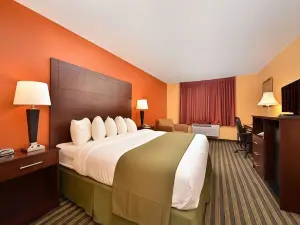 Quality Inn & Suites Grinnell Near University