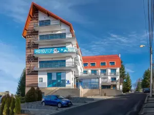 Hotel Ski&Sky