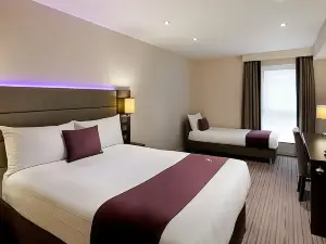 Premier Inn Bournemouth East Cliff