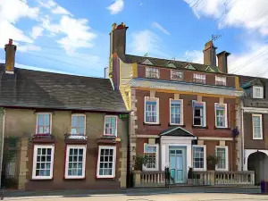 The Highworth Hotel