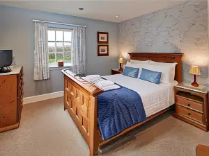 White Horse Farm Inn