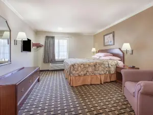 Super 8 by Wyndham Tyler TX