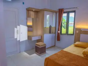 Hotel Rai's Palopo Exclusive Mitra RedDoorz