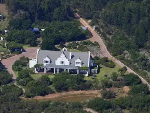 Fynbos Ridge Country House & Cottages