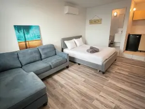 Las Olas Beach Apartments