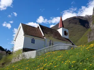 Visit Undredal