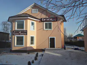 Brusnika Guest House