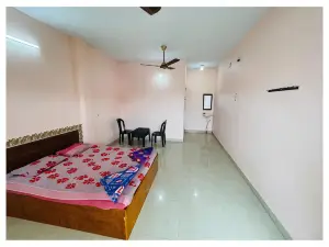 Thirunallar S A Residency
