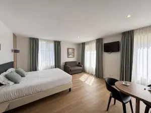 La Maison d'Eugène Appart'Hôtel - Centre Historique