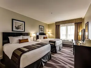 Revolution Hotel