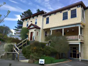 Homeport Historic B&B