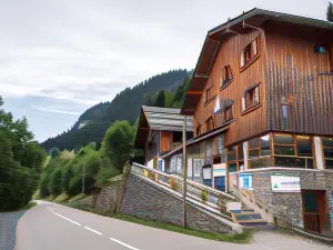 Auberge de Jeunesse HI la Clusaz