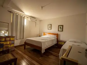 Pousada Dos Candeeiros