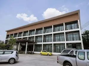 Pornsiri Hotel Sisaket