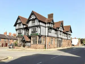 George and Dragon Place