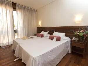 Hotel Garelos Betanzos