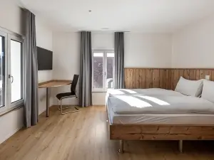 Hotel MeiSTAY - Self-Check-in