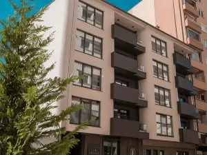 Lux Apartments