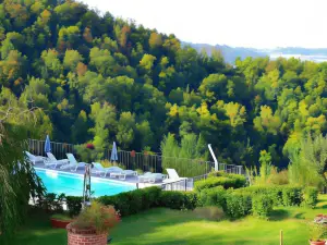 Tenuta Monvillone Country House & Restaurant