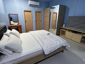 Yan Inn