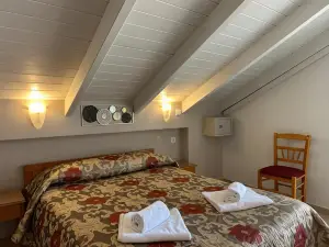 Brati II Beach Hotel