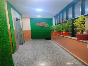Hotel Mahaveer Paradise Bilaspur