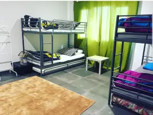 Baitalkhairan Beach House Chalet