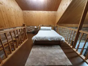 Hongcheon Ceravie Pension