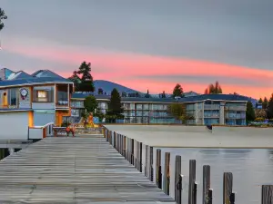 Beach Retreat & Lodge at Tahoe