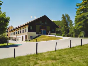 Landhotel Alte Zollstation- Historical Building
