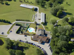Byrncliff Golf Resort