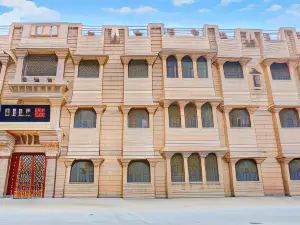 Collection O Hotel Khalsa Palace