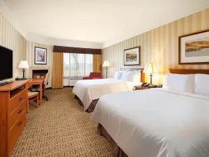 Holiday Inn Express & Suites Astoria