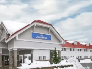 The Summit Inn