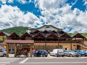 Complex Turistic Casa Romaneasca