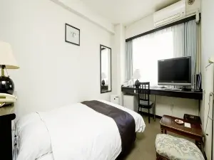 Toka Hotel Toka Hotel