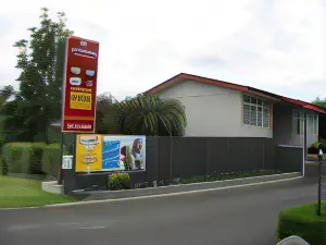 Touchwood Motor Lodge