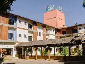 Alpes Hotel