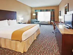 Holiday Inn Express & Suites Salinas